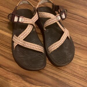 Patterned Chacos women’s size 11